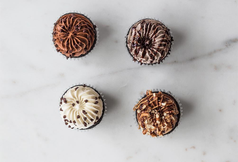 Chocolate Addict Box, All The Goodies, Cupcakes, Gigi's Cupcakes, Enjoy Anywhere, Anytime, Anyplace